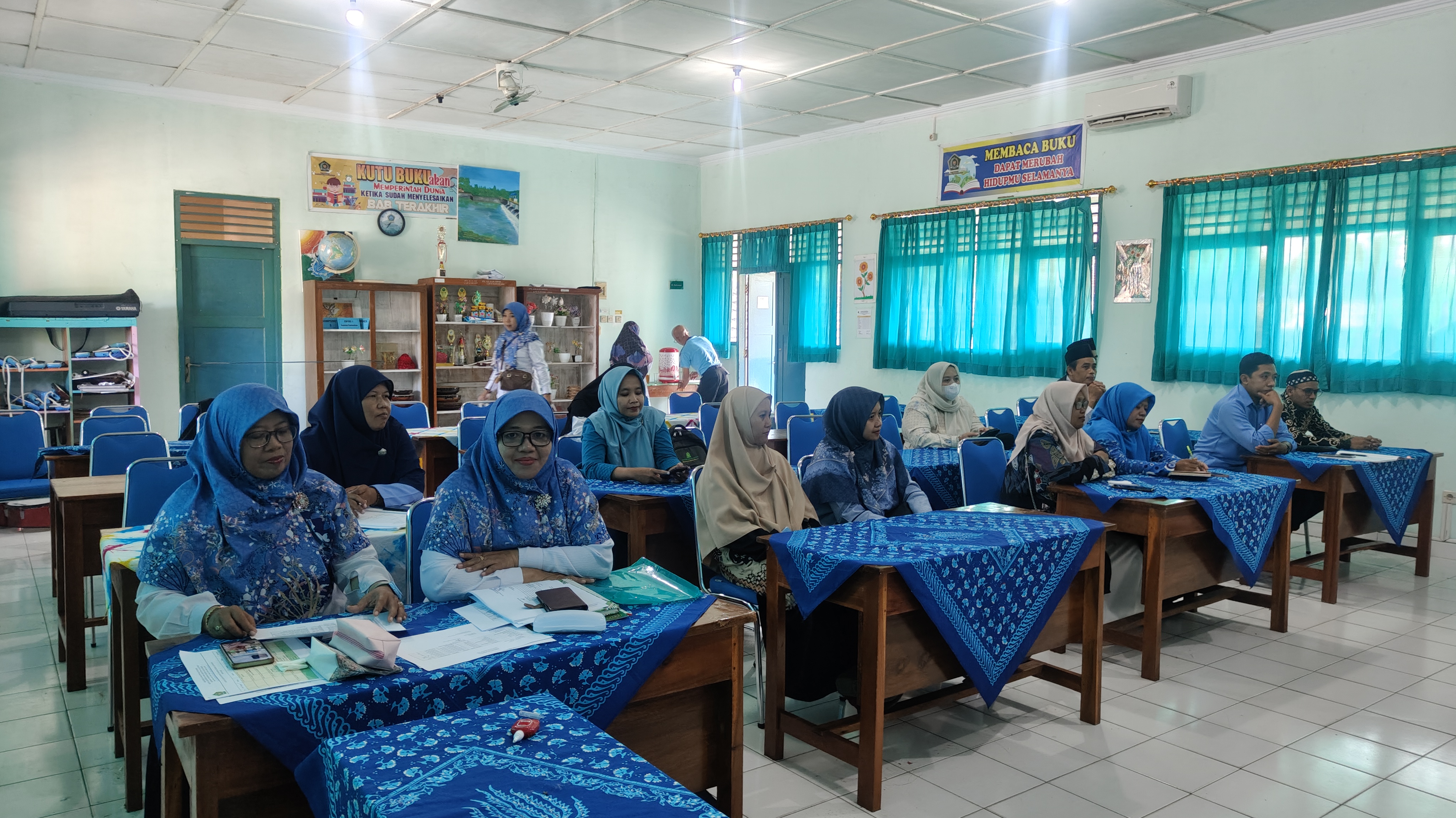 Sinergi Tanpa Henti, MTsN 6 Kulon Progo Koordinasi Bersama Komite Madrasah